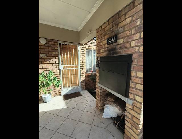 3 BEDROOM DUPLEX FOR SALE IN CELTISDAL